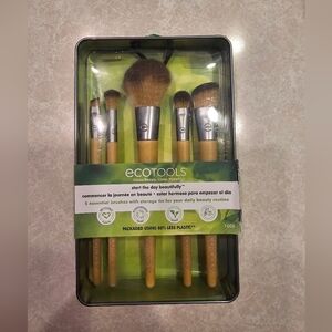 EcoTools 5 Pc Makeup Bamboo Brush Set + Tin Travel Case New in Box Vegan Brushes